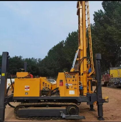 八公山区岩石井施工